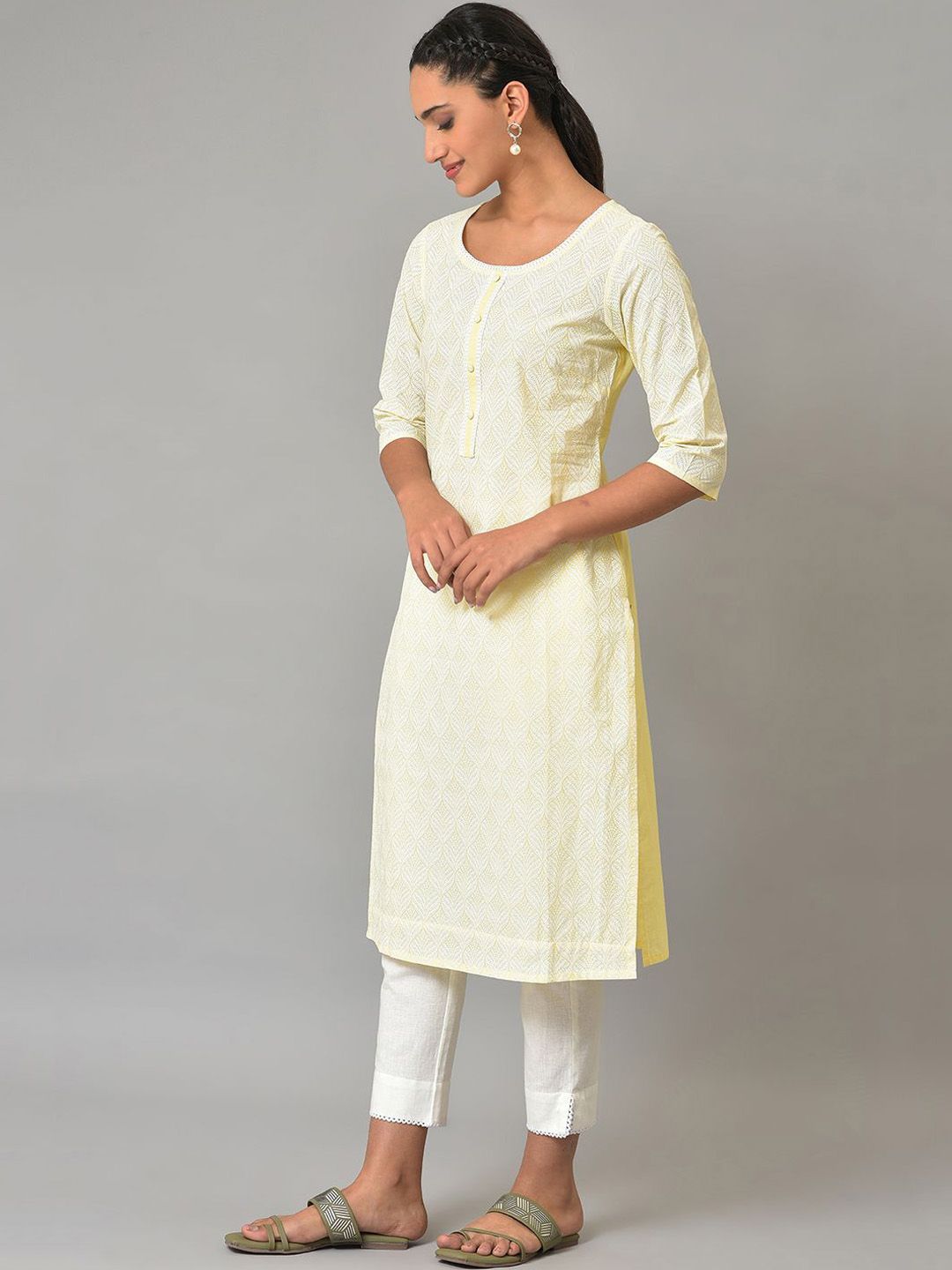 AURELIA Women Cotton Floral Printed Kurta