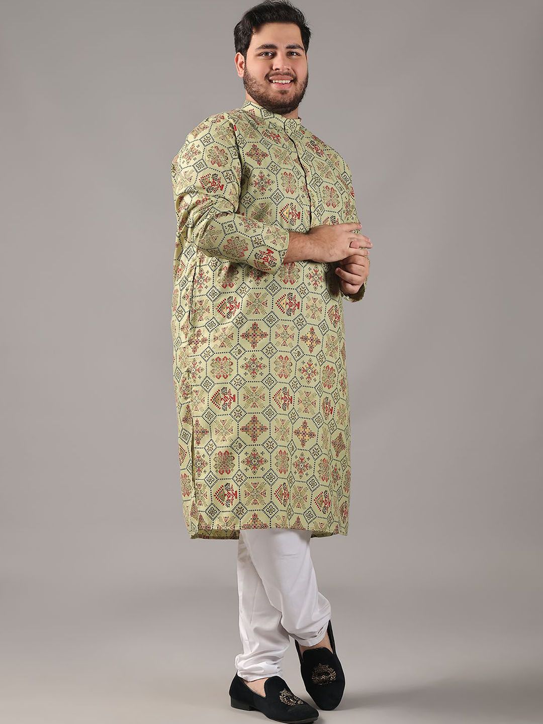SOJANYA PLUS Plus Size Men Ethnic Motifs Printed Cotton Linen Straight Kurta With Pyjamas