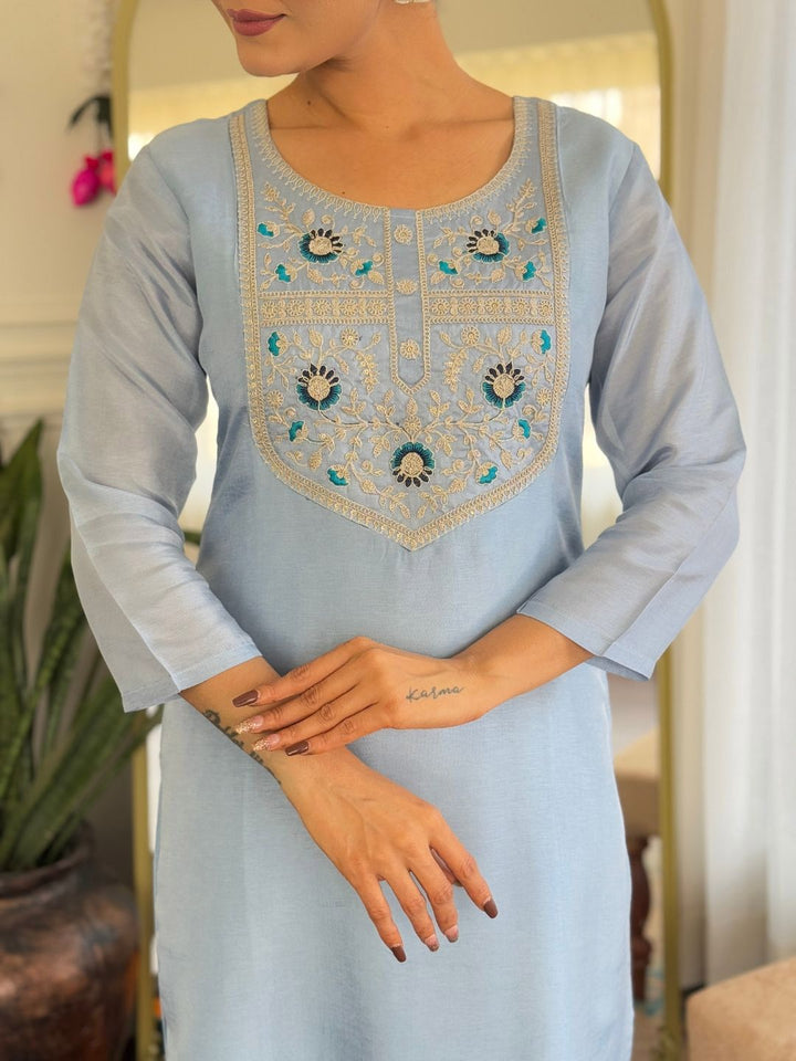 KALINI Women Ethnic Motifs Embroidered Regular Thread Work Kurta with Trousers & With Dupatta