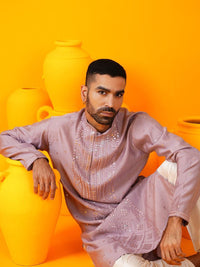 SOJANYA LUXE Geometric Sequinned Mandarin Collar Straight Kurta