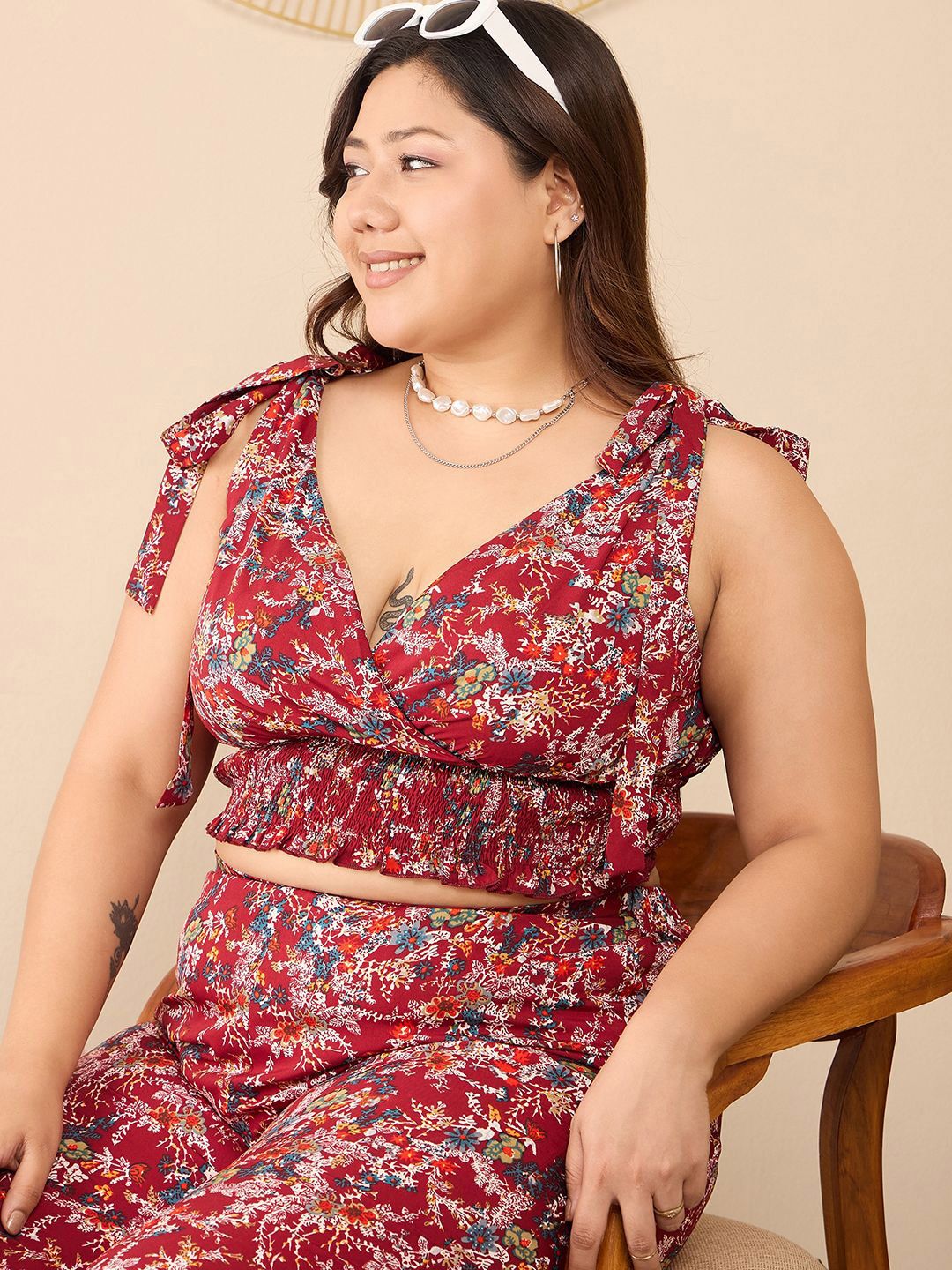 Berrylush Curve Maroon Plus Size Floral Printed V-Neck Top & Trousers