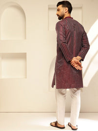 SOJANYA Geometrik Sulam Benang Kerja Mandarin Collar Straight Kurta