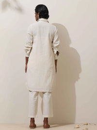 trueBrowns Off White Cotton Kurta Co-Ord Set