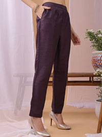 Reka Bentuk Kalini Yoke Sequinned Lurus Kurta dengan Seluar dan Dupatta