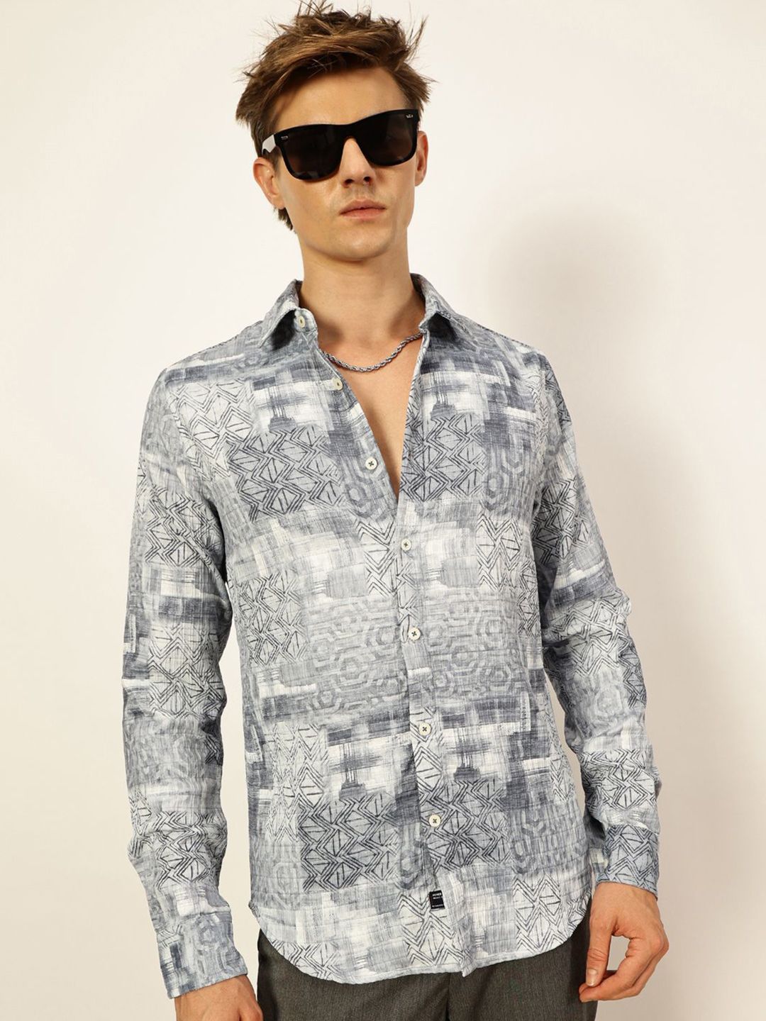 Thomas Scott Men Premium Slim Fit Opaque Printed Casual Shirt