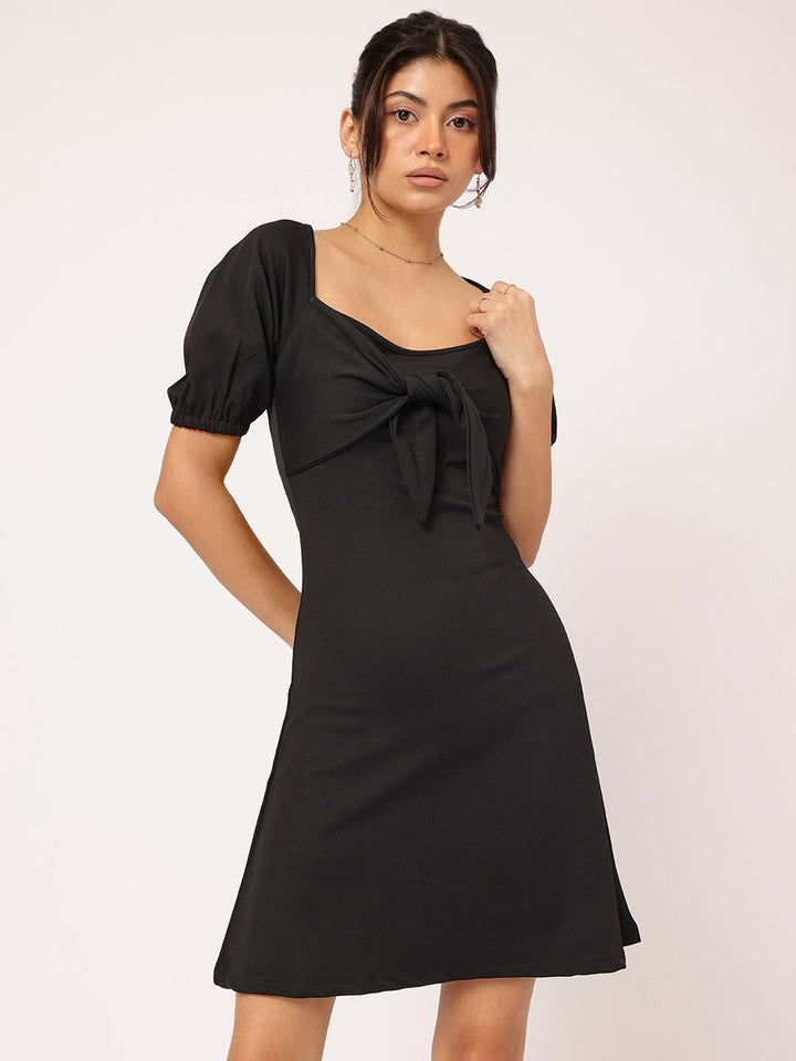 DressBerry Romantic Grunge Tie-Up Puff Sleeves Mini Dress