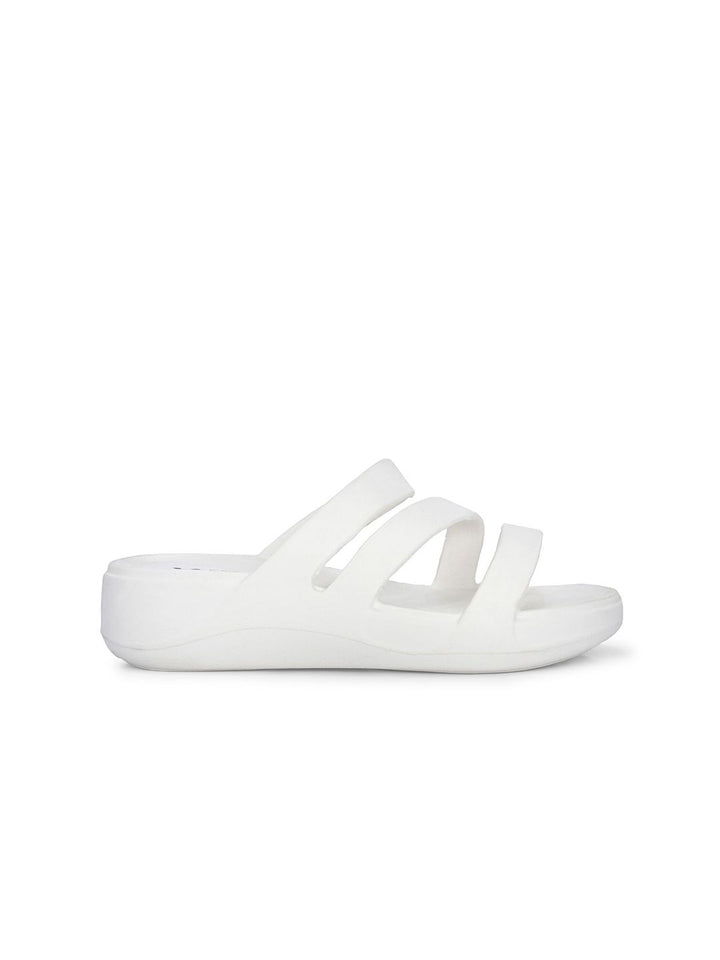 HRX by Hrithik Roshan Women Solid Rubber Sliders