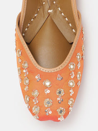 House of Pataudi Women Embellished Leather Mojaris
