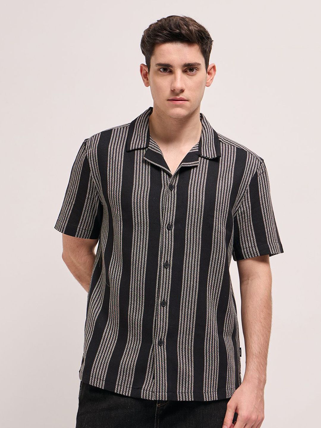 THE BEAR HOUSE Men Cuban Collar Multi Striped Casual Shirt
