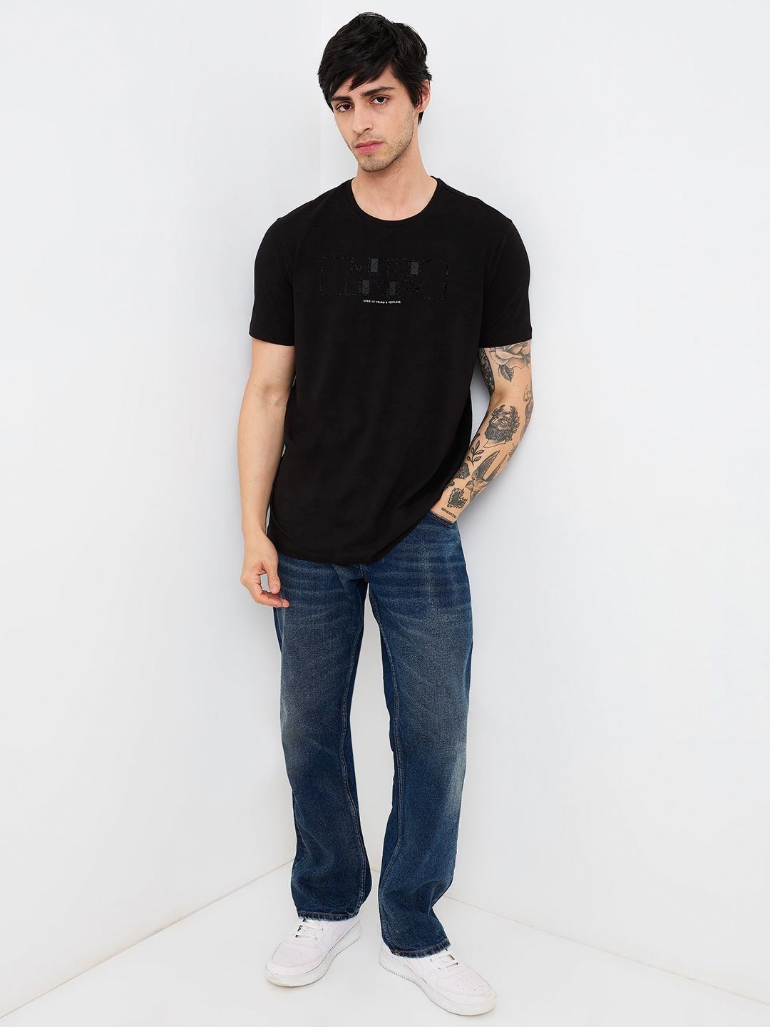SPYKAR Men Graphic Printed Round Neck Cotton Slim Fit T-shirt