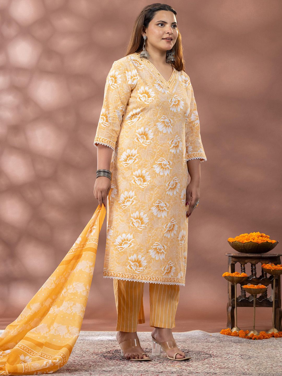 Mamicha Women Mustard Grace Set Kurta Sedia Dipakai