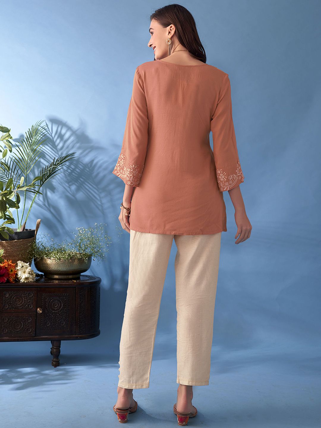 Anouk Floral Embroidered Notch Neck Straight Kurti
