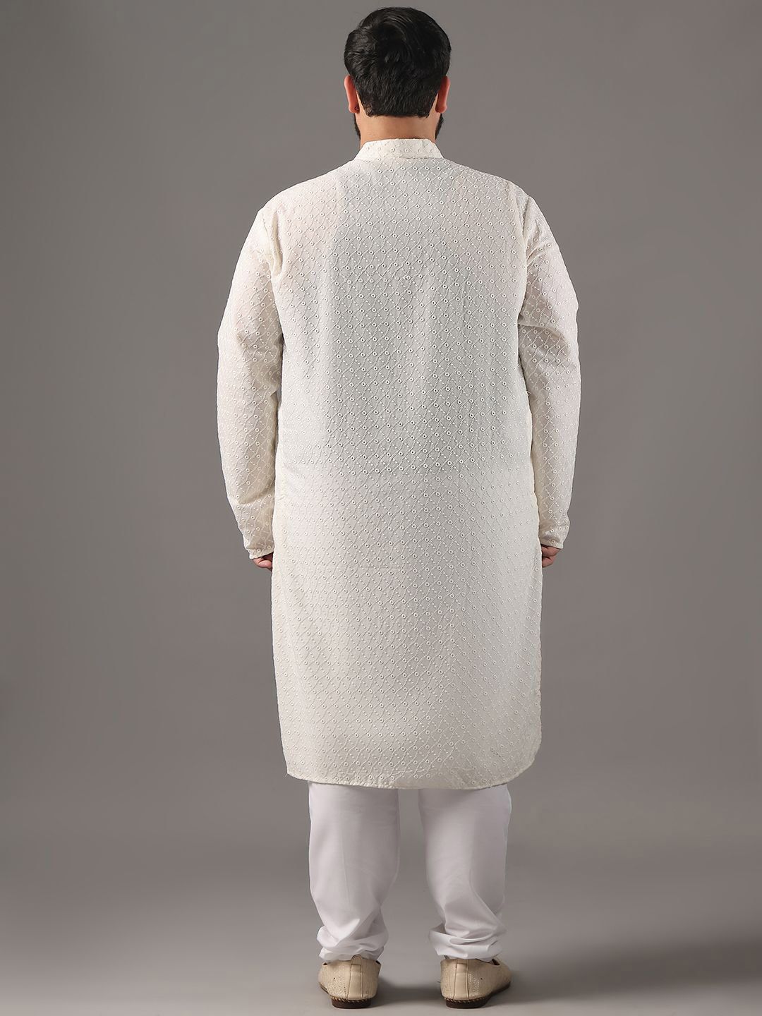 SOJANYA PLUS Plus Size Men Ethnic Motifs Embroidered Pure Cotton Kurta With Pyjamas