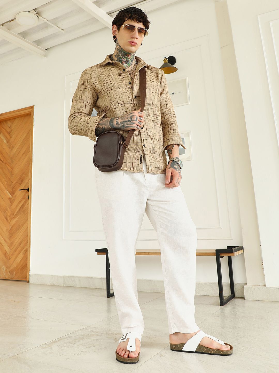 Campus Sutra Comfort Textured Spread Collar Casual Shirt