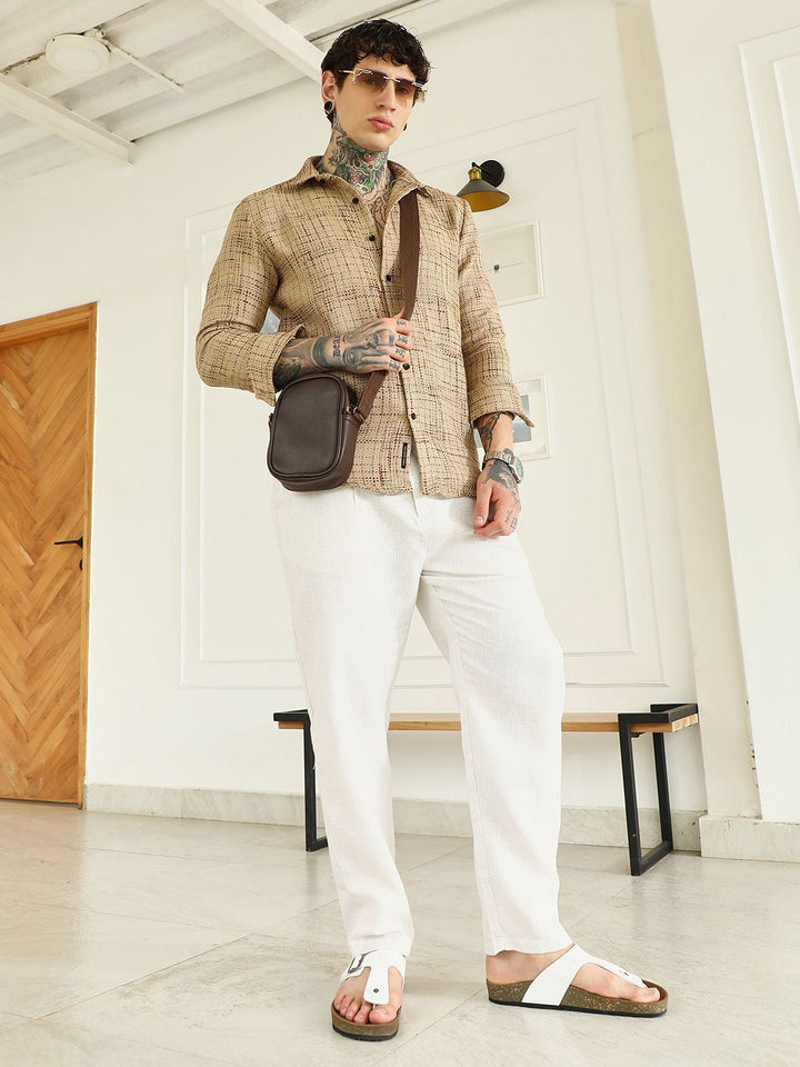 Campus Sutra Comfort Textured Spread Collar Casual Shirt
