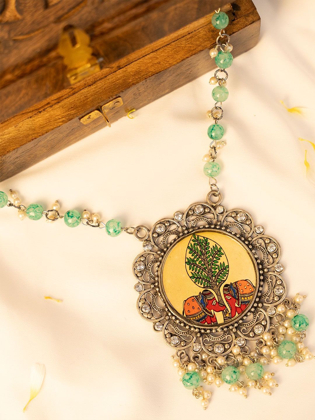 PANASH Silver-Plated Handcrafted Necklace