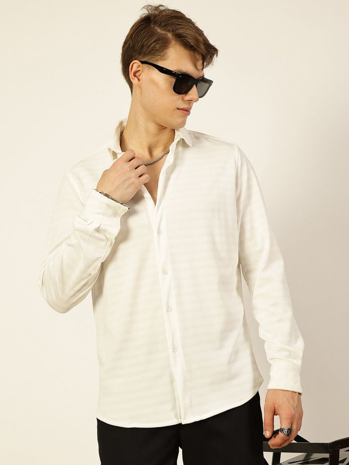 Thomas Scott Men Premium Spread Collar Horizontal Striped Casual Shirt