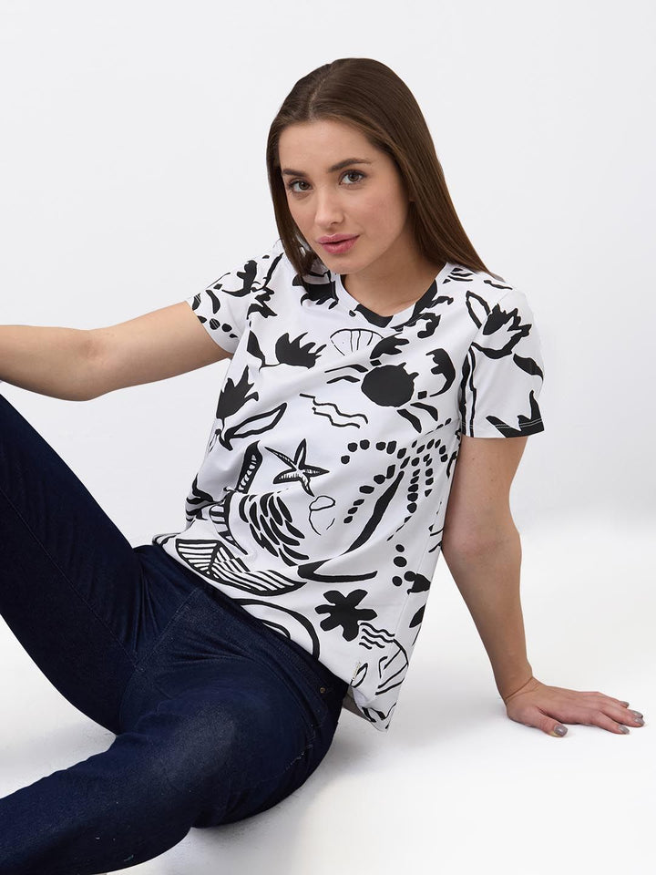 SPYKAR Women Regular Fit Abstract Printed Round Neck Cotton T-shirt