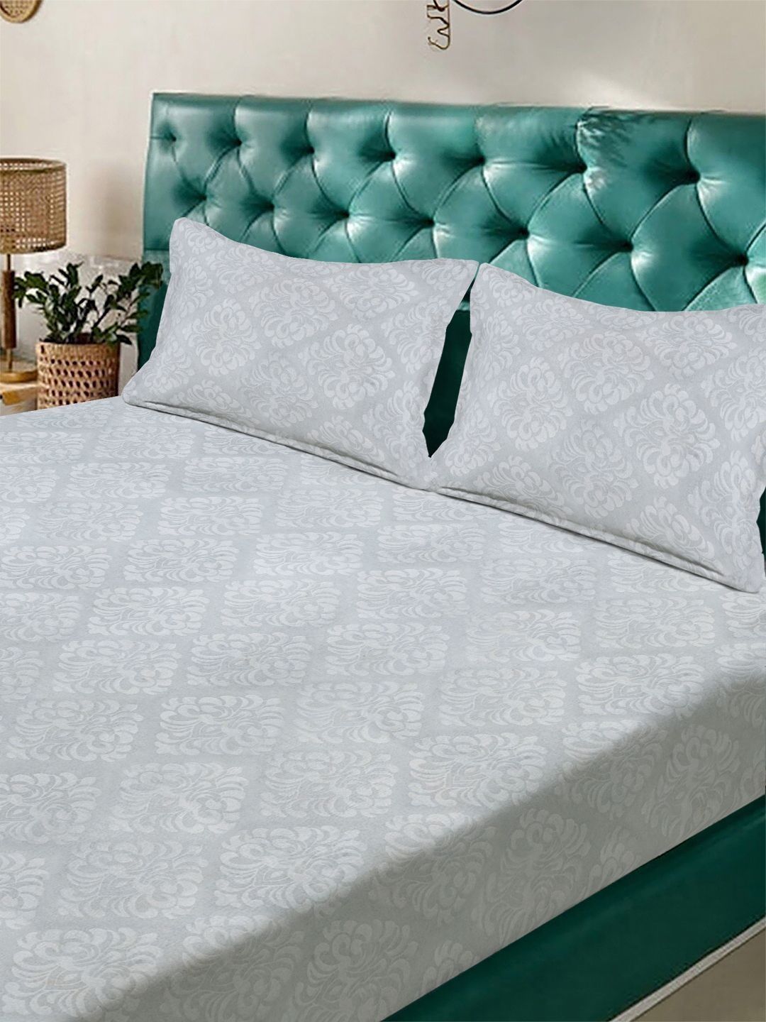 Myntra Elegant Homes Grey Floral 300 TC Cadar Katil King dengan 2 Sarung Bantal