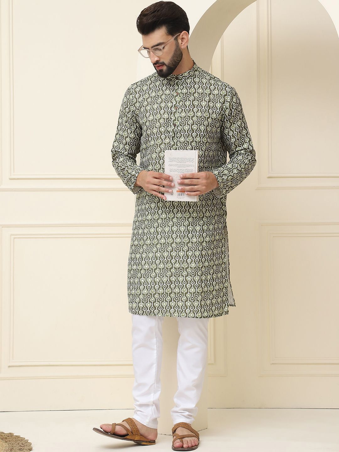 SOJANYA Geometric Printed Regular Pure Cotton Kurta With Pyjama