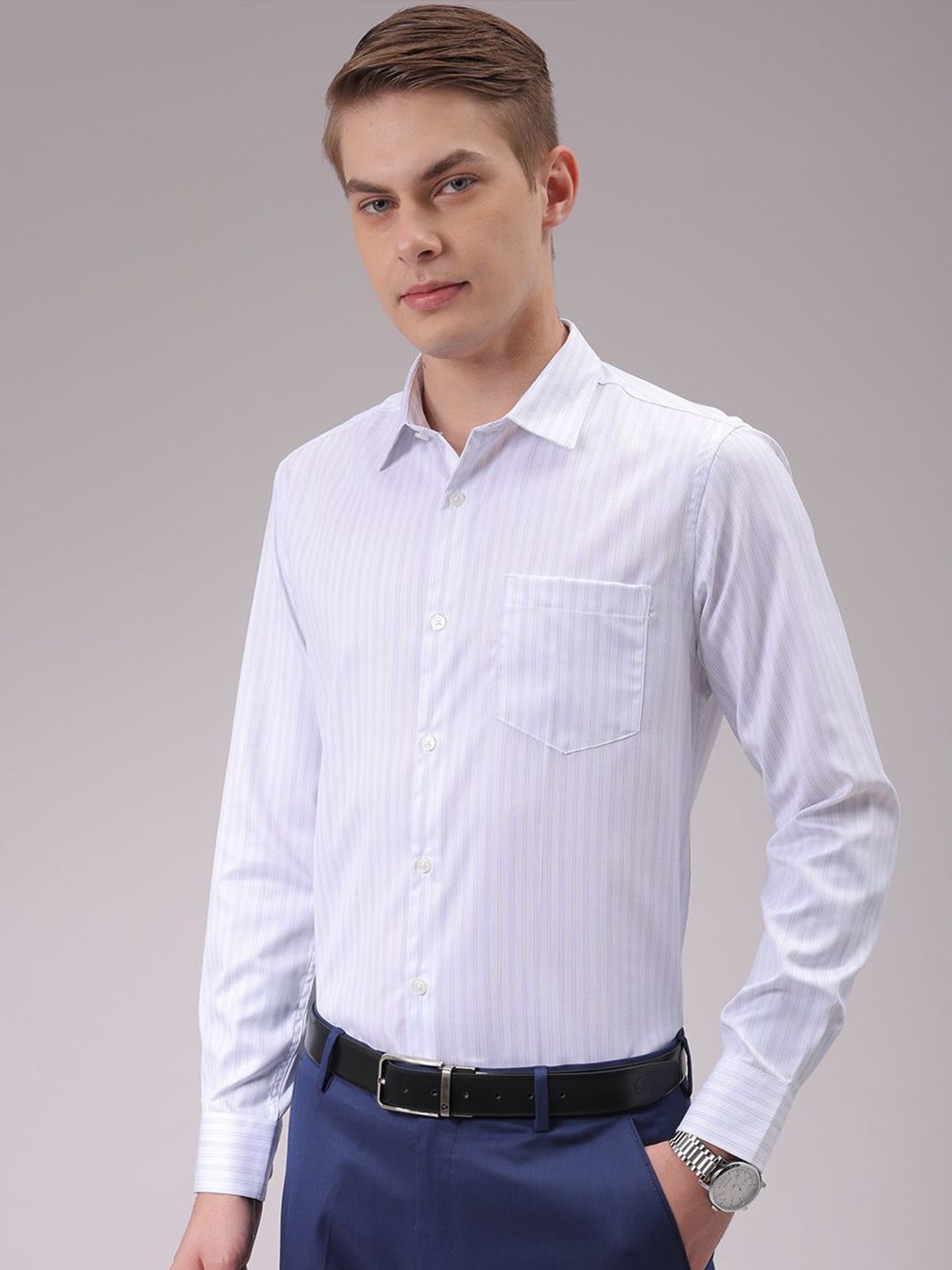The Indian Garage Co. X Luxe Men Cutaway Collar Vertical Striped Slim Fit Formal Shirt