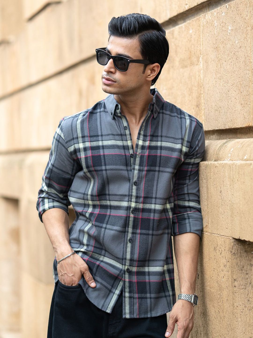Powerlook Men Tartan Checked Spread Collar Cotton Casual Shirt
