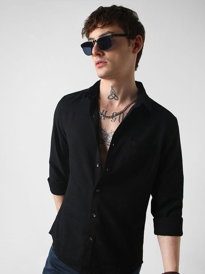 VASTRADO Men Classic Spread Collar Solid Casual Shirt