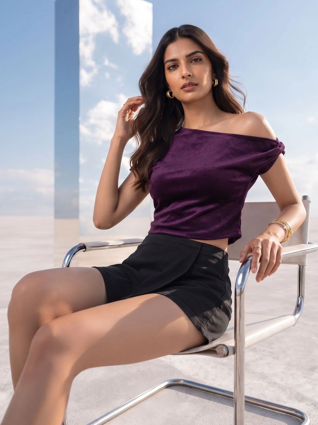 Mamicha Off-Shoulder Crop Top