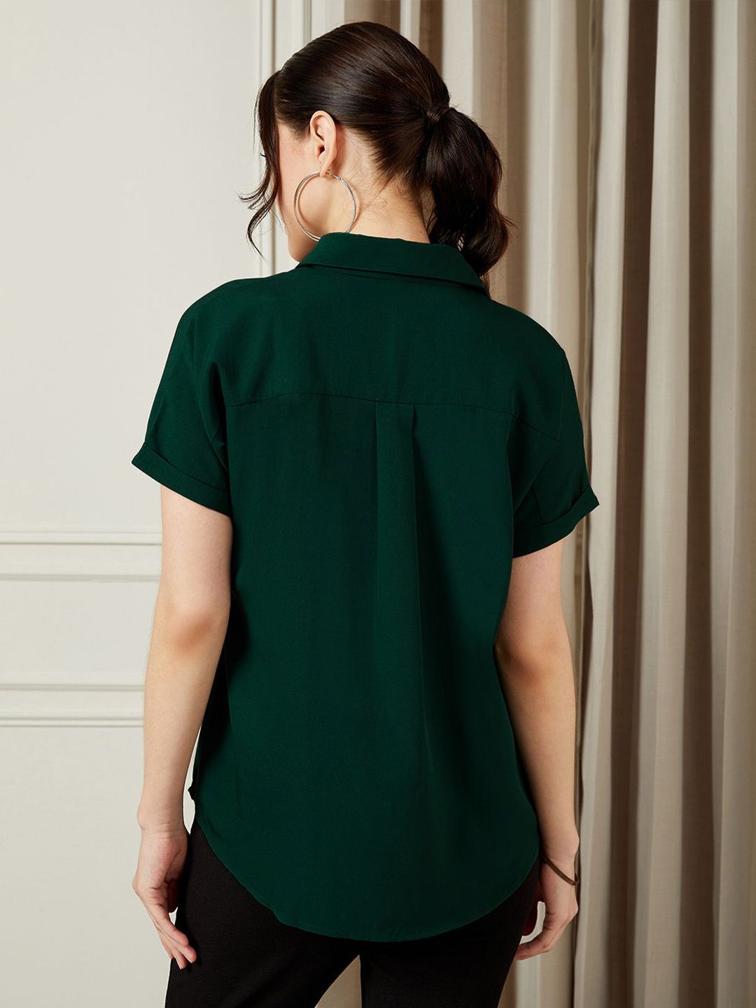 Berrylush Women Spread Collar Casual Shirt