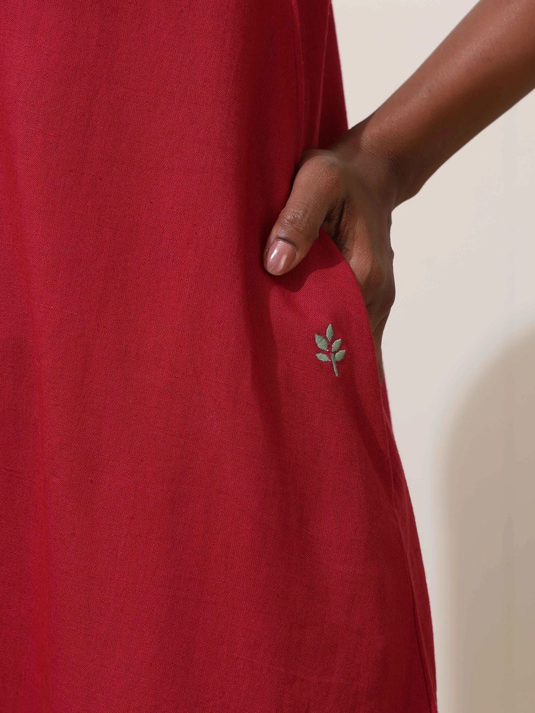 trueBrowns Women Maroon Cotton Dress