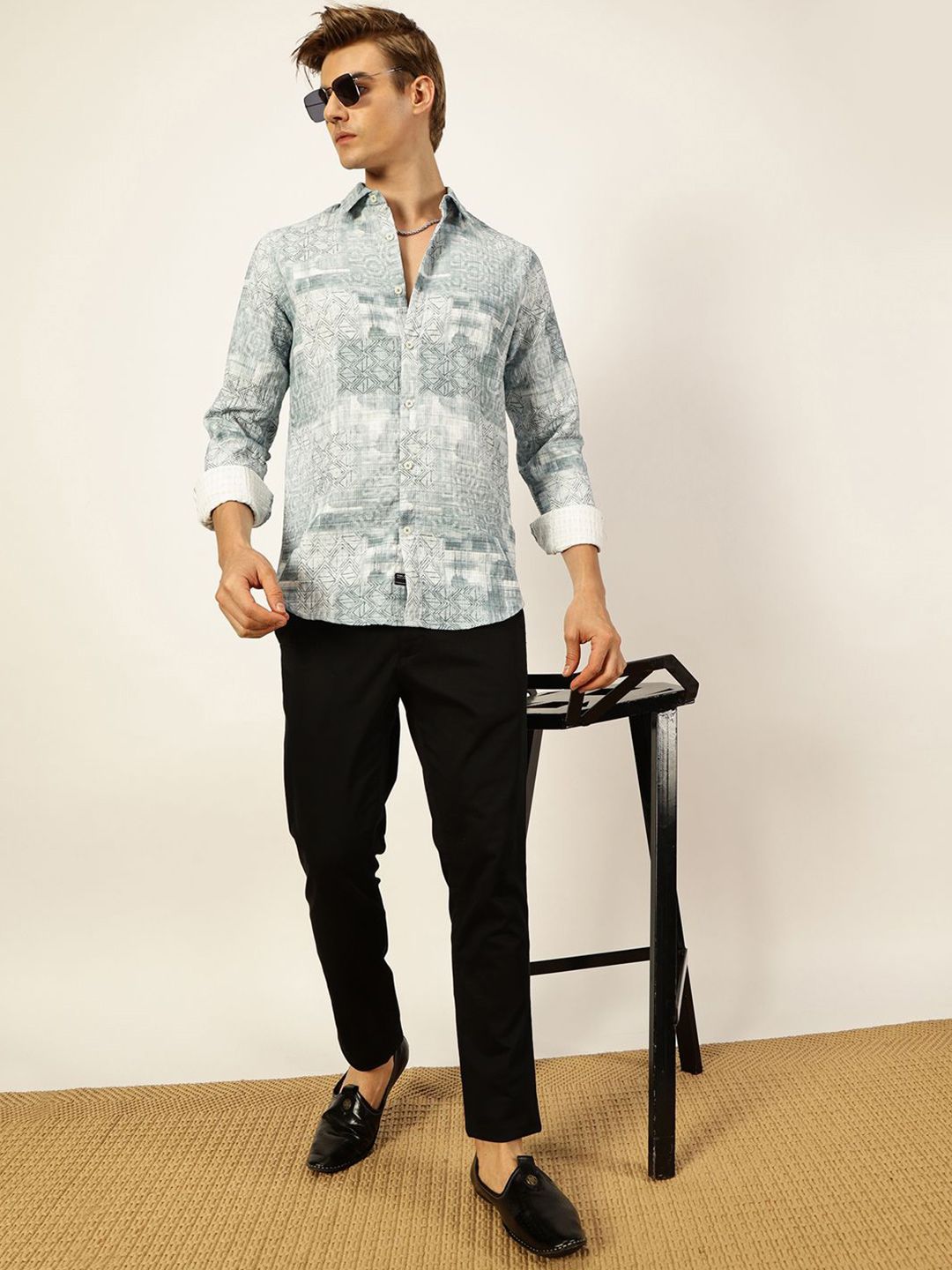 Thomas Scott Men Premium Slim Fit Opaque Printed Casual Shirt