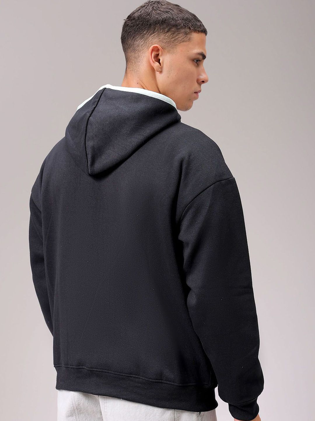 The Indian Garage Co Men Black Printed Long Sleeves Hooded Neck Sweatshirt