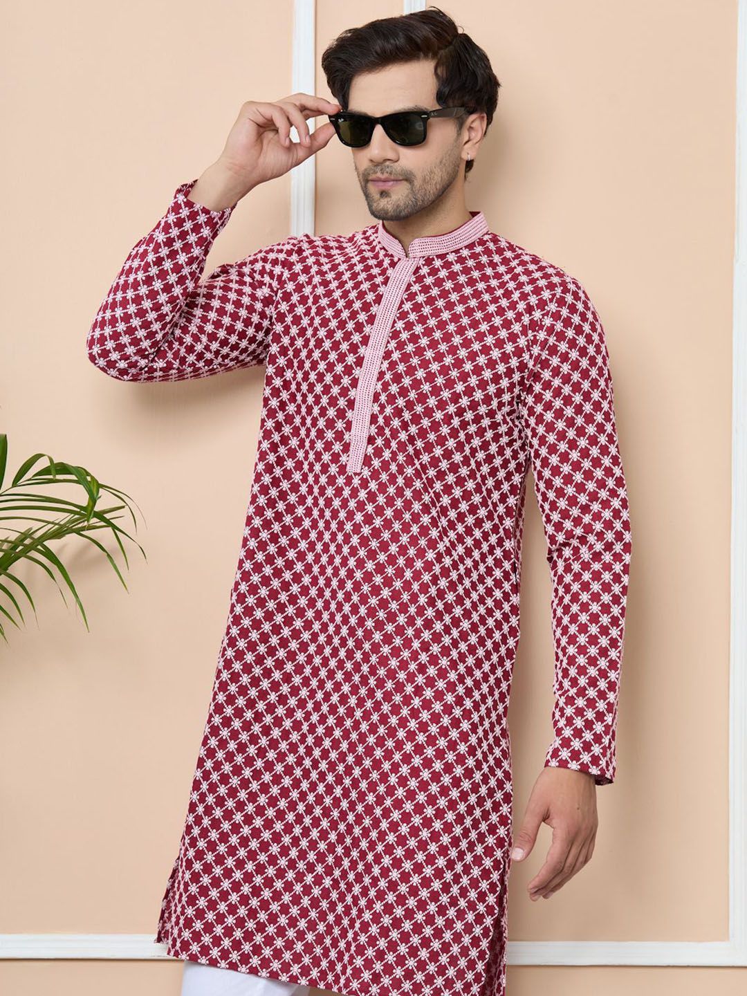 See Designs Men Ethnic Motifs Embroidered Regular Thread Work Kurta with Pyjamas