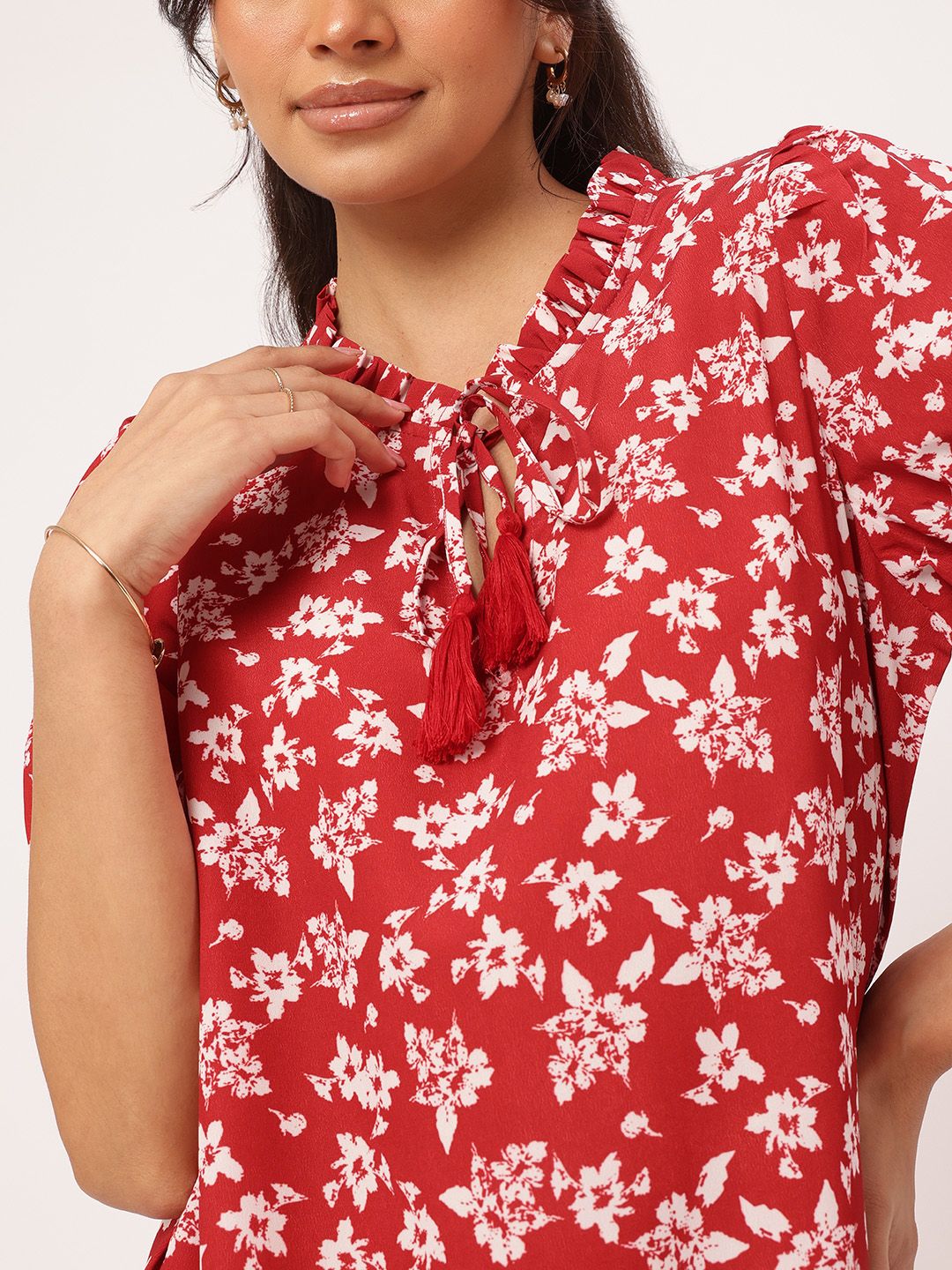 DressBerry Spring Romantics Floral Print Tie-Up Neck Mini Sheath Dress