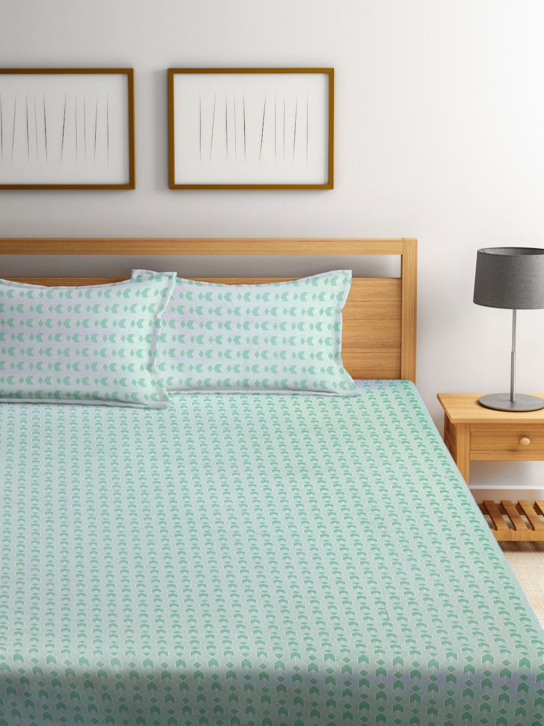 Myntra Elegant Homes Green Geometric 300 TC King Bedsheet with 2 Pillow Covers