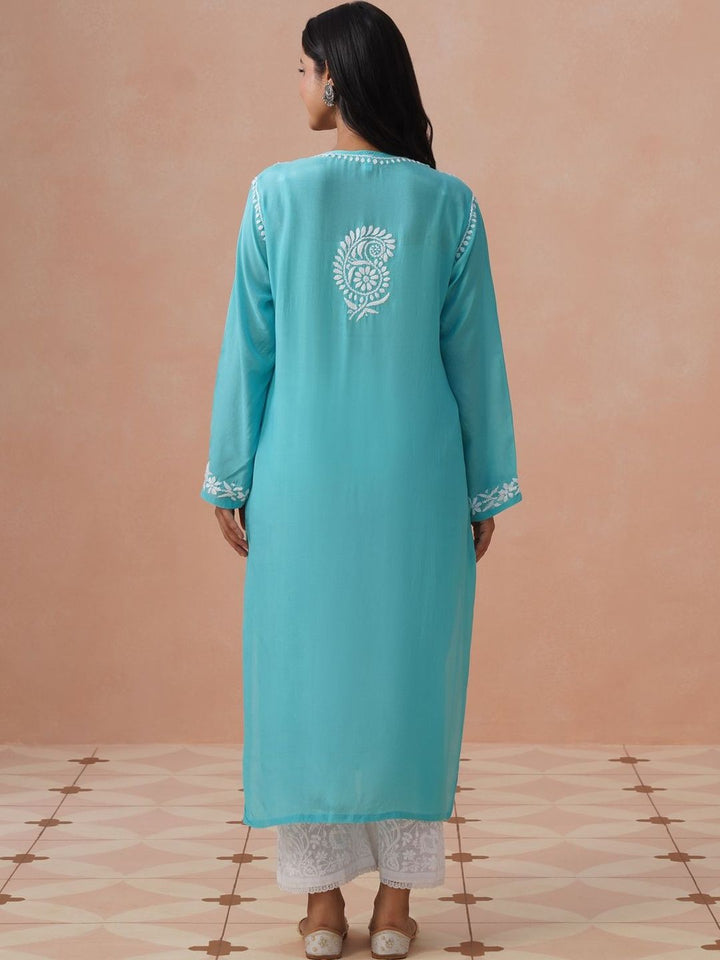 Rumah Wanita Chikankari Motif Etnik Bersulam Kurta Chikankari