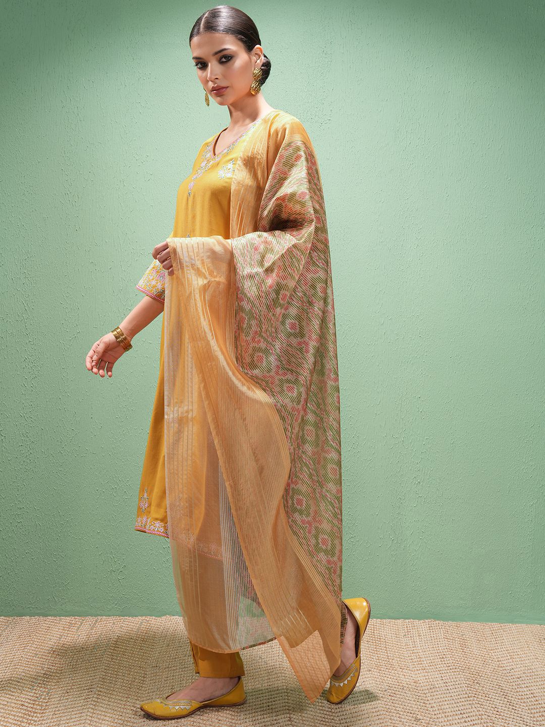 Vishudh Women Ethnic Motifs Embroidered Regular Thread Work Kurta with Trousers & With Dupatta