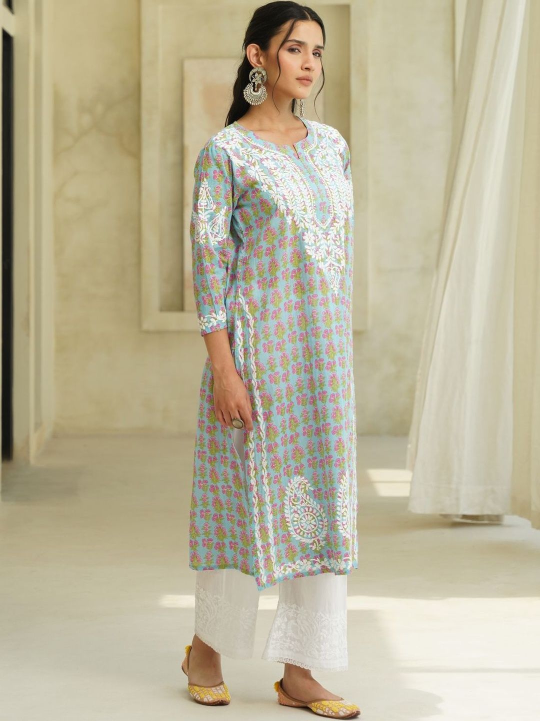 House of Chikankari Women Floral Printed Thread Work Indie Florals Kurta