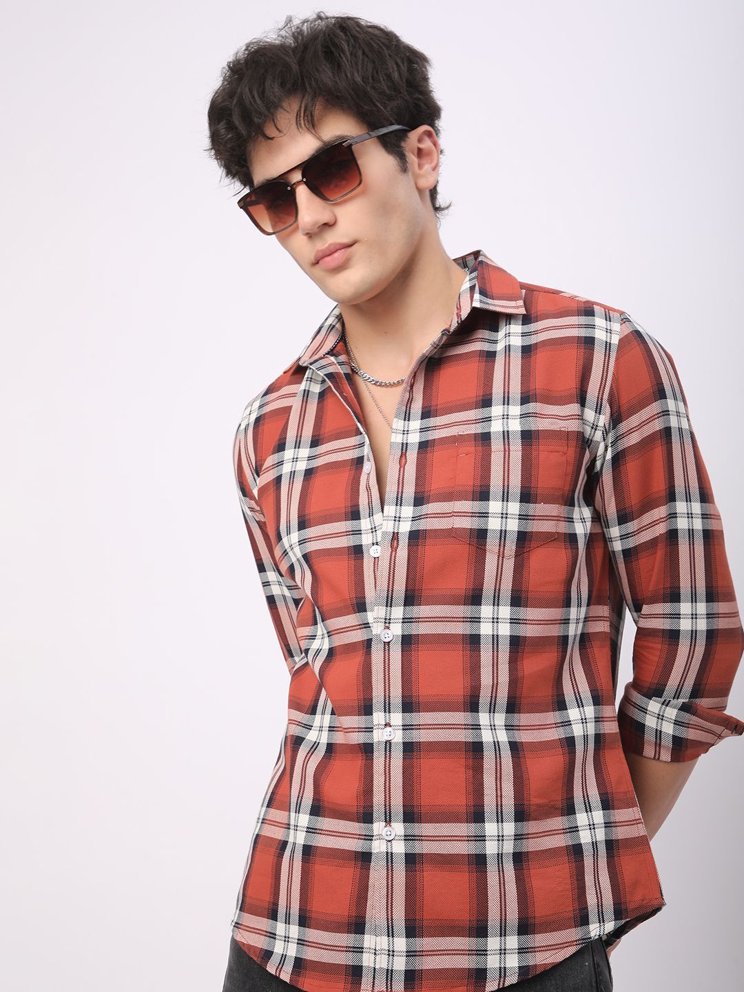 VASTRADO Men Classic Slim Fit Opaque Checked Casual Shirt
