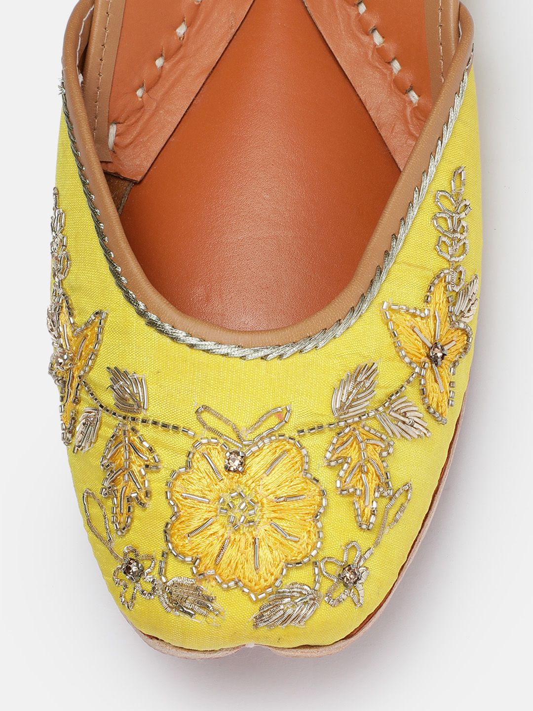 House of Pataudi Women Ethnic Embellished Mojaris
