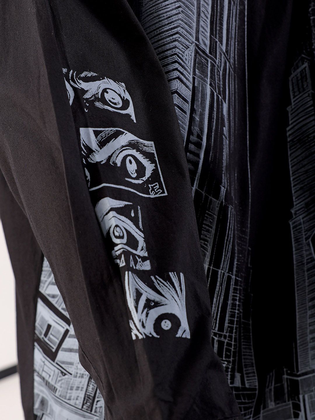 The Indian Garage Co Men Anime Printed Cotton Oversized Boxy Streetwear Shirt