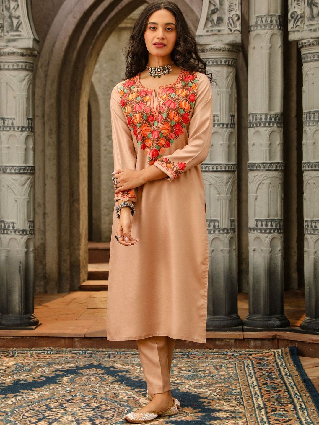 House of Chikankari Women Beige Woollen Aari Embroidered Kurta Set