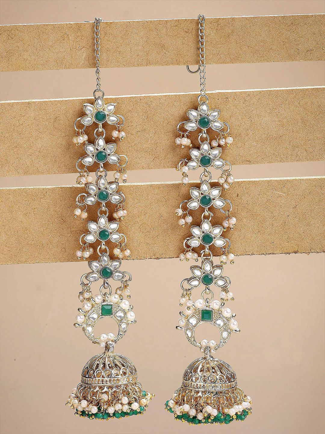 Karatcart Gold Plated Kundan Studded Jhumkas Anting -anting