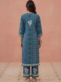 Rumah Chikankari Wanita Biasa Chikankari Silk Crepe Kurta dengan Seluar