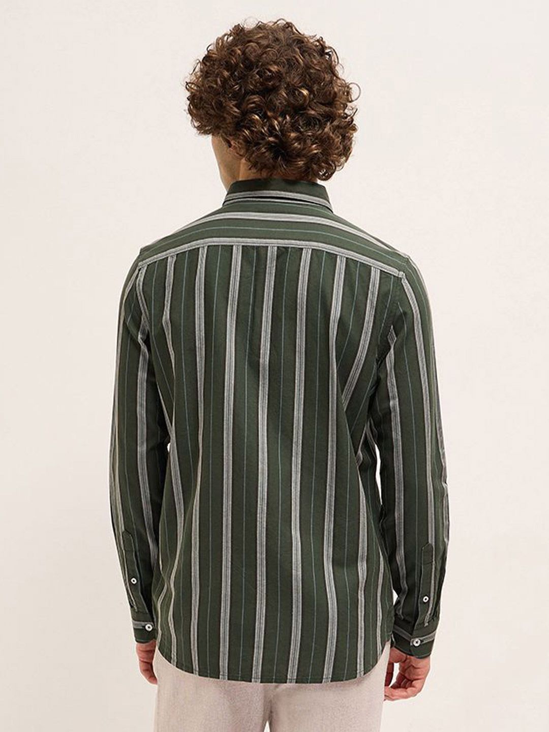 THE BEAR HOUSE Men Slim Fit Opaque Striped Casual Shirt