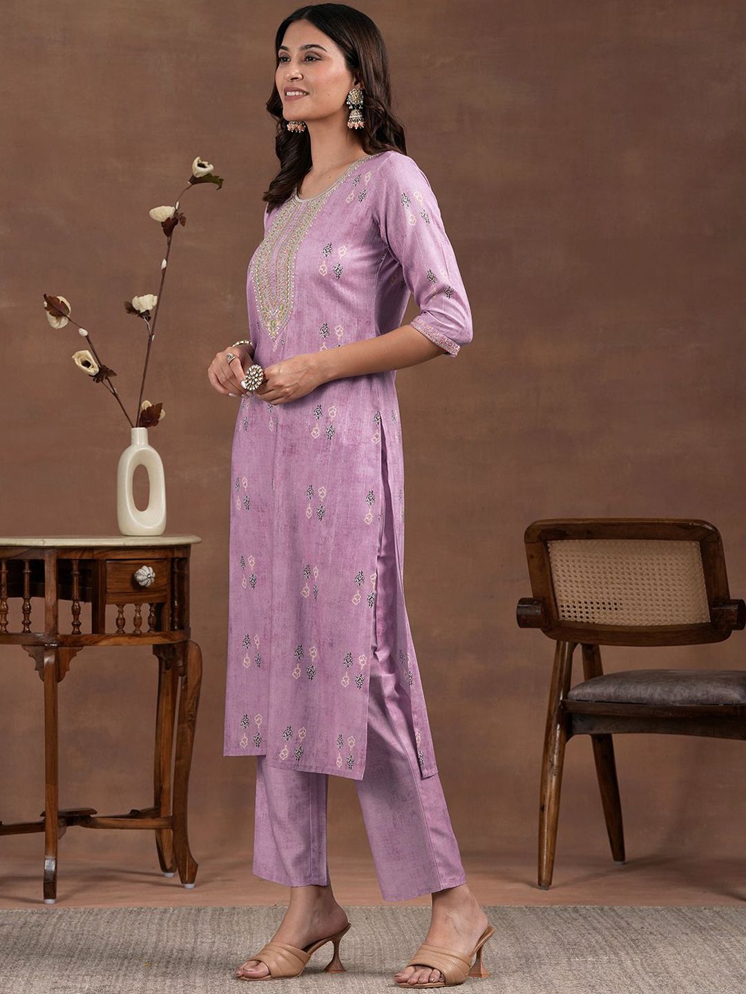 Libas Ethnic Motifs Printed Zari Straight Kurta with Palazzos & Dupatta