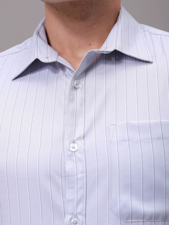 The Indian Garage Co. X Luxe Men Slim Fit Multi Stripes Opaque Striped Formal Shirt