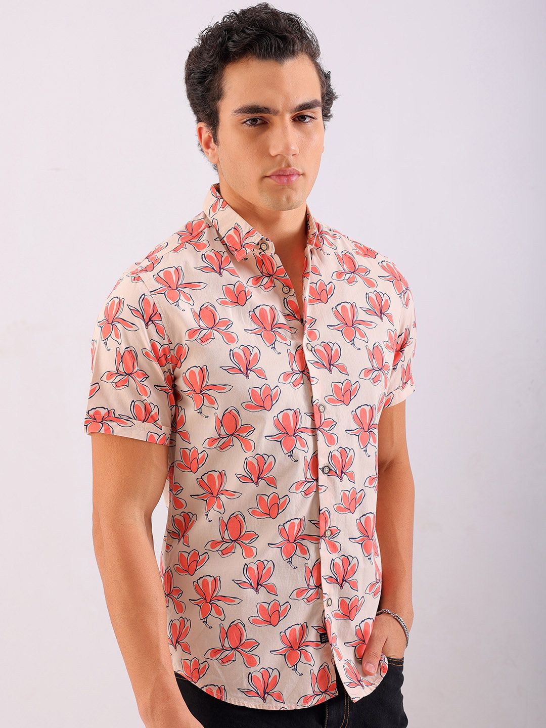 The Indian Garage Co Men Slim Fit Floral Printed Resortwear Shirt