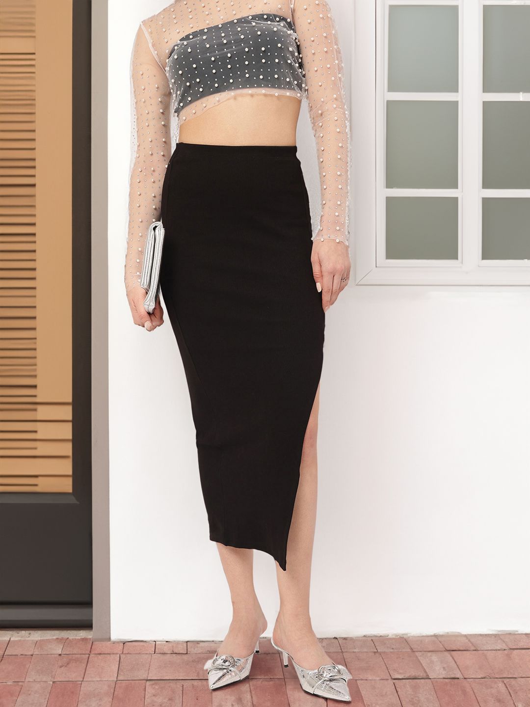 DressBerry Minimalist Marvel Ribbed Midi Skirt with Slit