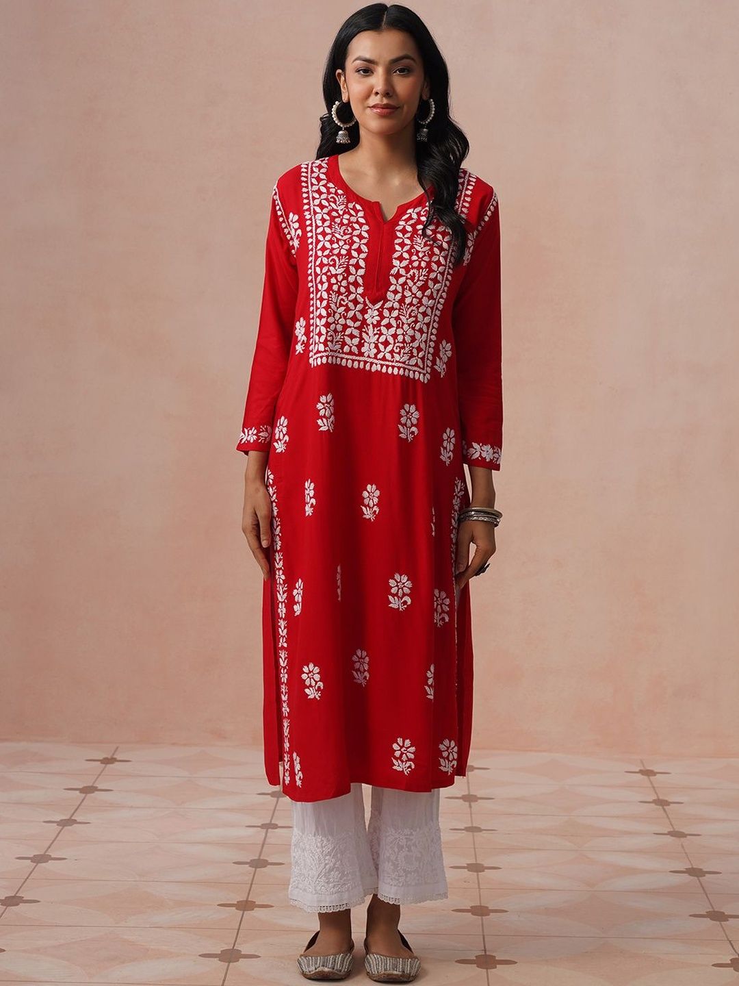 House of Chikankari Women Embroidered Chikankari Kurta